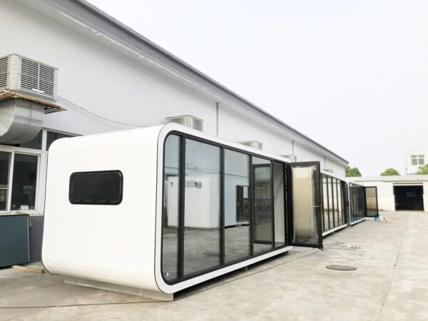 APPLE CABIN TWO 28m²