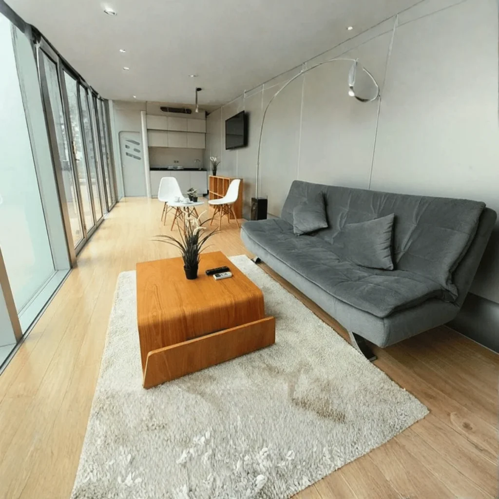 Apple Cabin Three 38m²