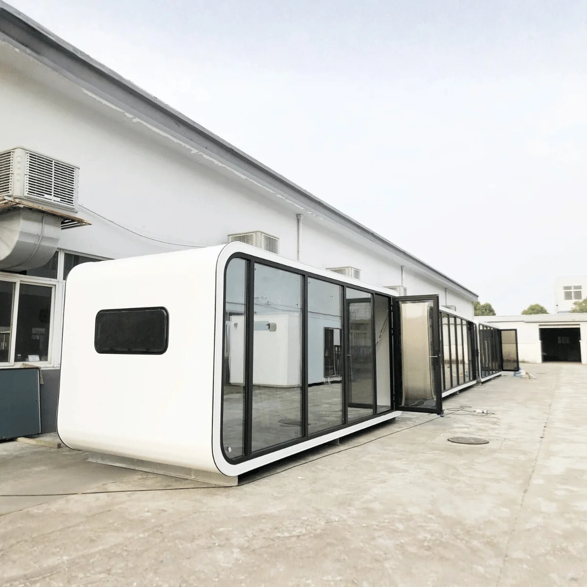 Apple Cabin Two 28m² - Image 2