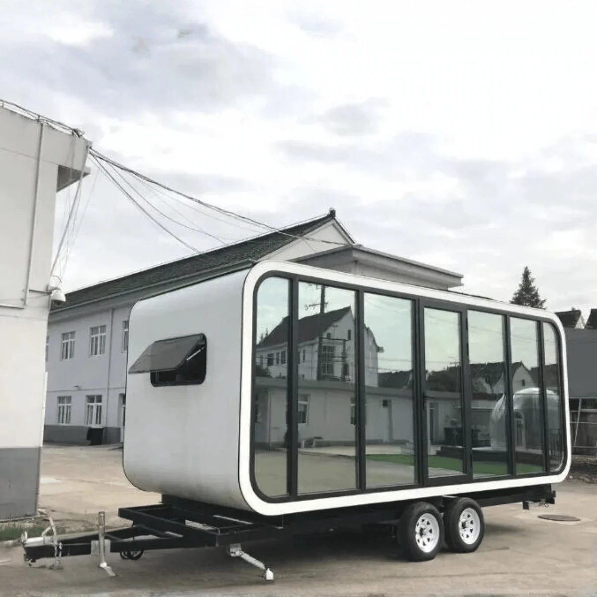 Apple Cabin Two 28m² - Image 3